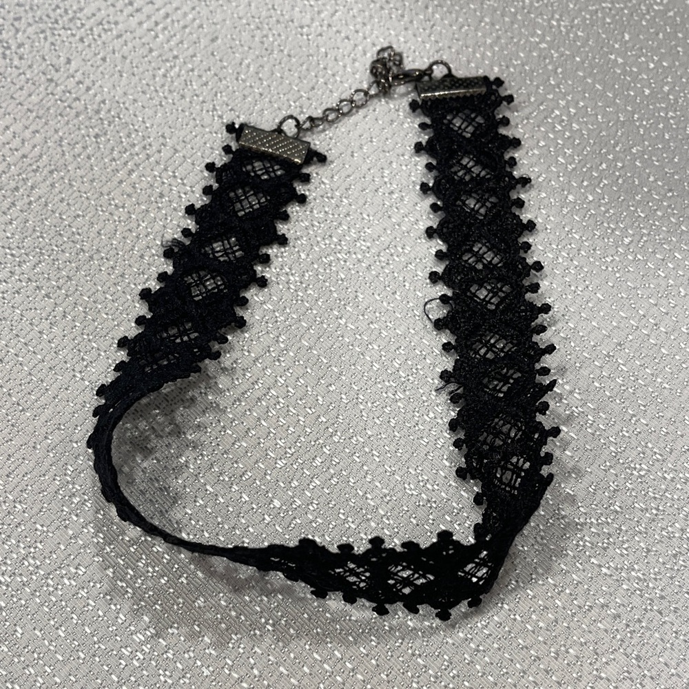 Black Lace Choker